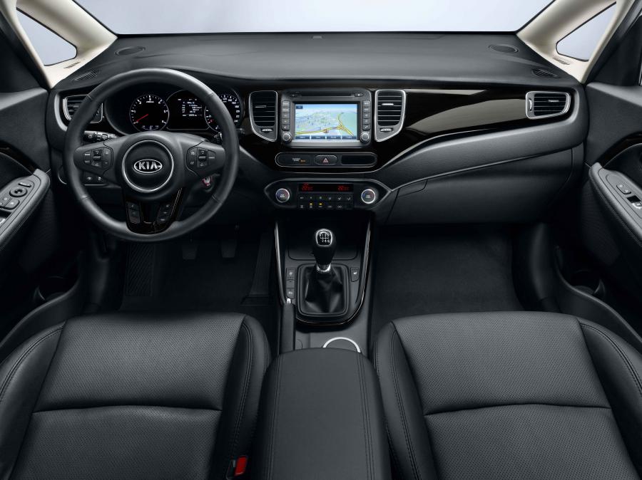  Kia Carens 2012 года  (фото 4 из 13)